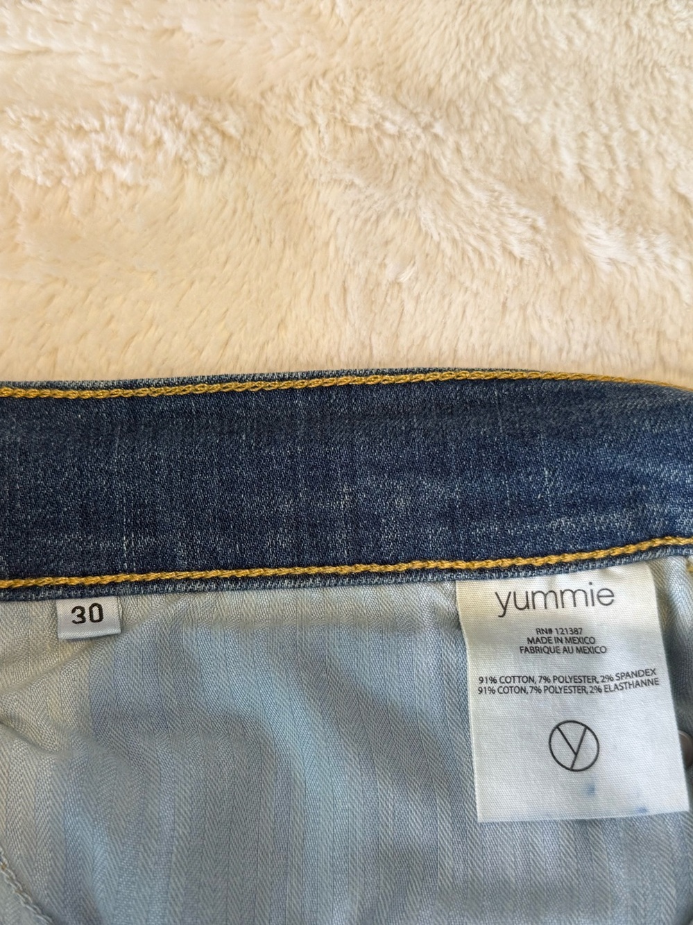 Yummie Blue Skinny Jeans Size 30 Stretch Mid Rise Slim Fit Denim Pants - Picture 5 of 9